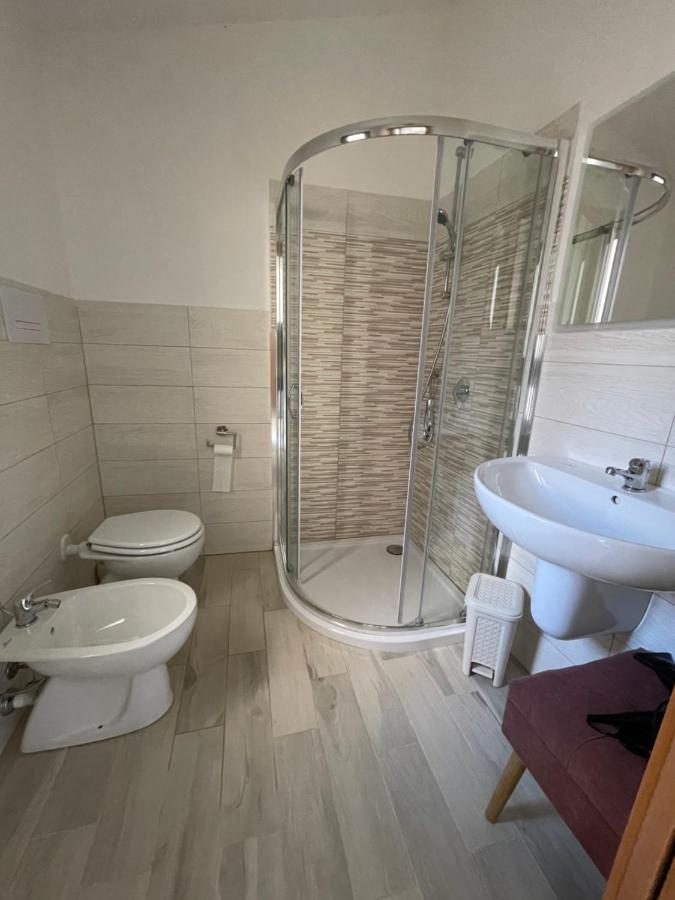 Barrile'S Hotel Olbia Bagian luar foto