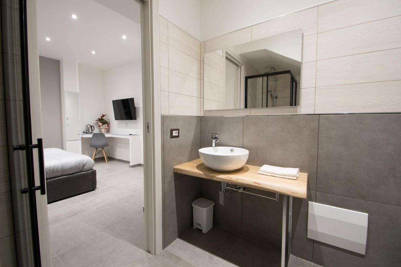 Barrile'S Hotel Olbia Bagian luar foto